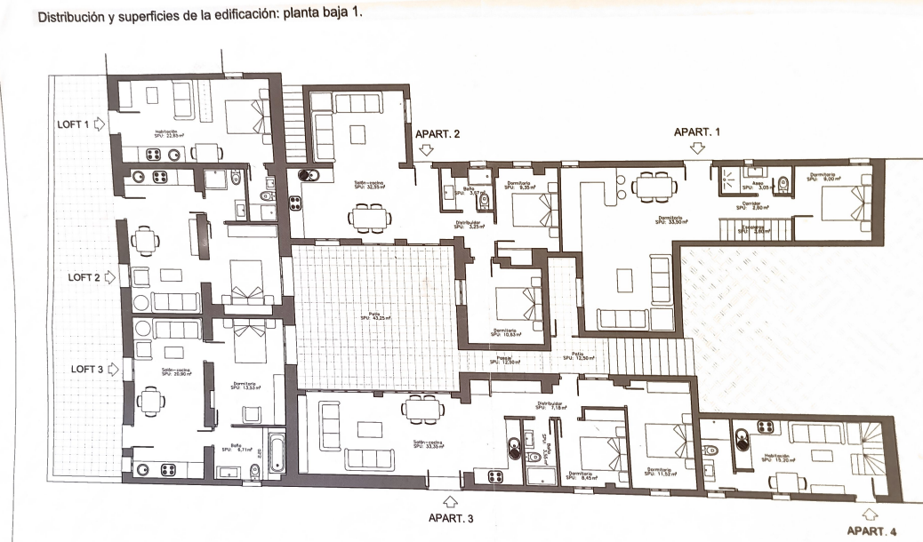 Distribution and surfaces of the building — ground floor 1
